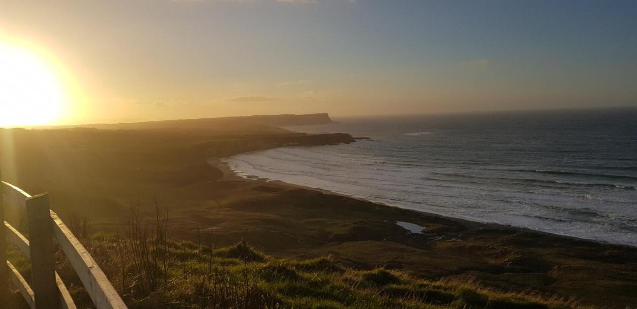 Maghernahar House B&B Ballycastle Extérieur photo