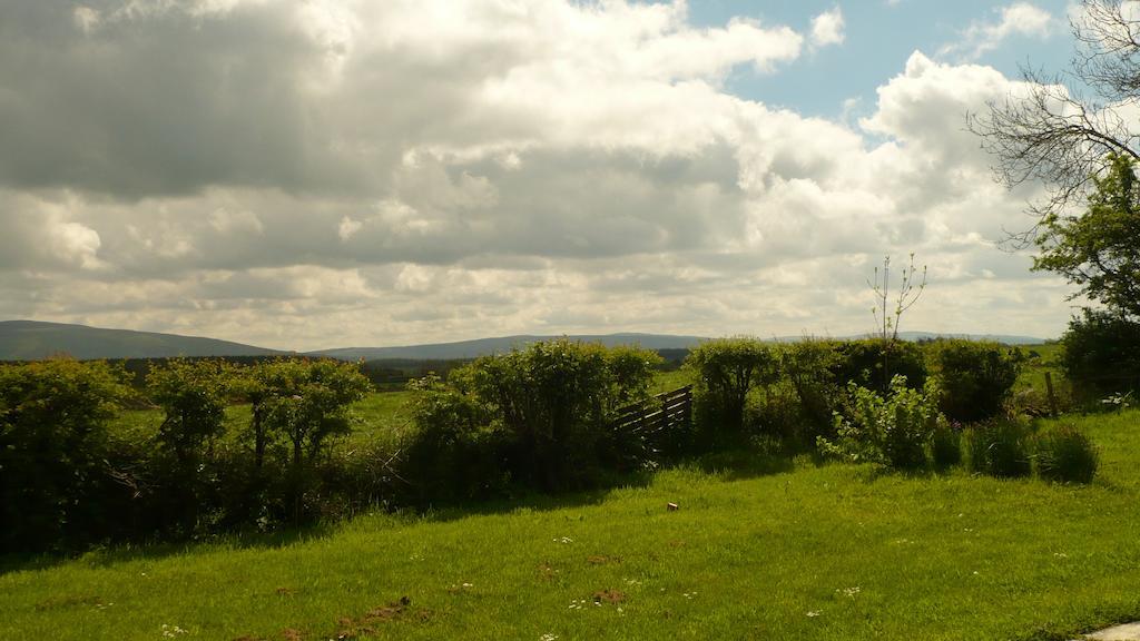Maghernahar House B&B Ballycastle Extérieur photo