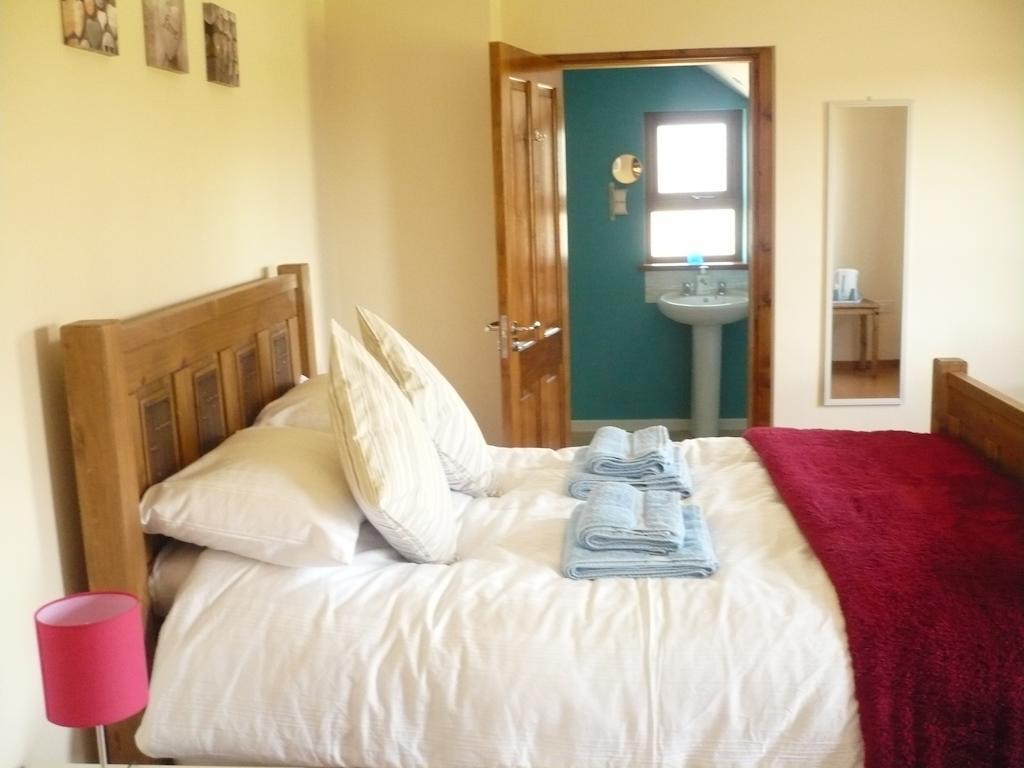 Maghernahar House B&B Ballycastle Chambre photo